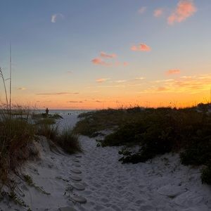 Meet your Posher, Sami